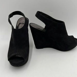 NEVER WORN CARLOS SANTA BLACK PEEP TOE FAUX SUEDE WEDGE HEEL SEXY SHOES SIZE 10